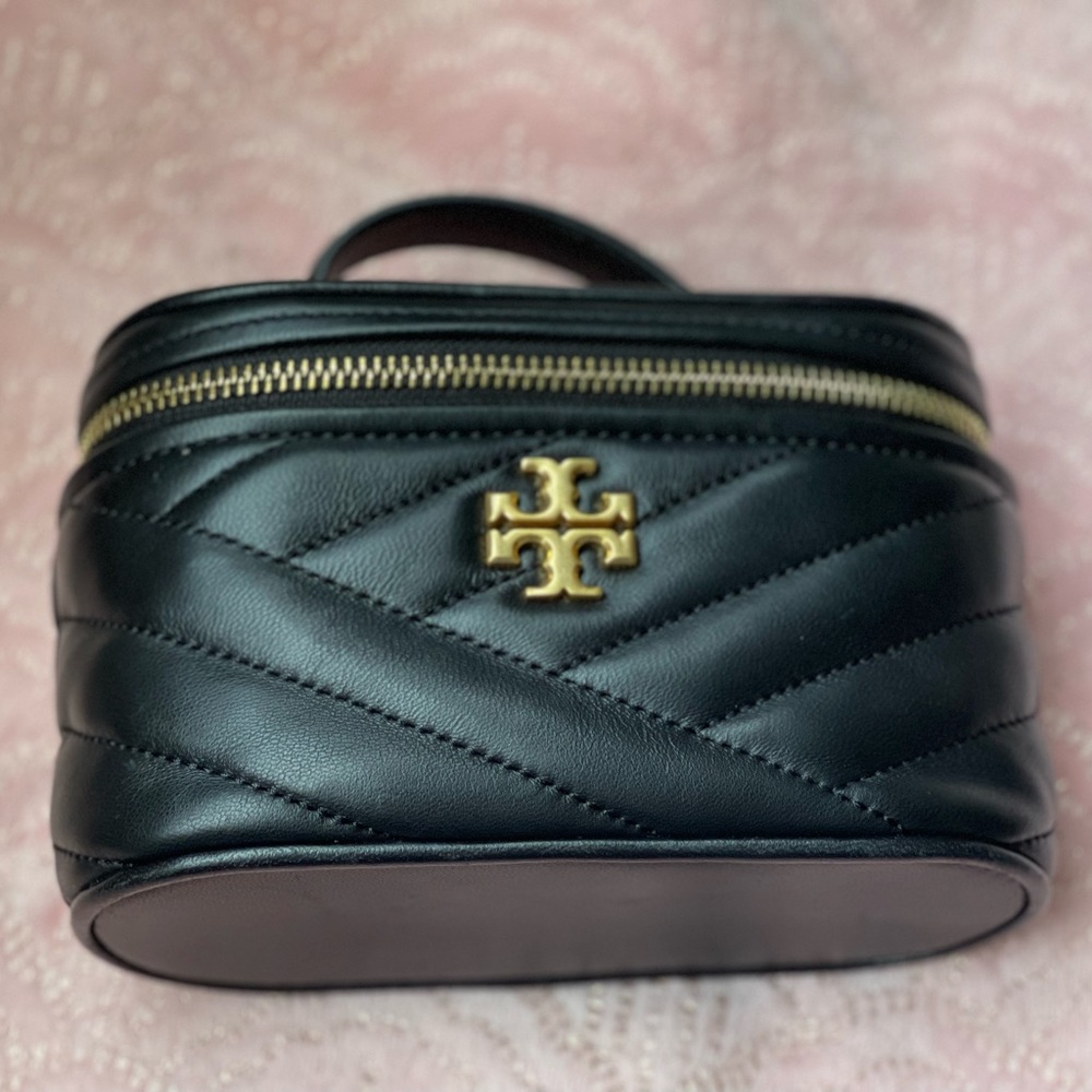 Tory Burch Kira Chevron Mini Vanity Case Shoulder Crossbody bag